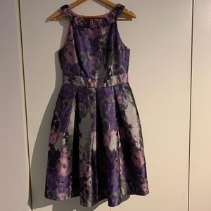 Muse Size 8 Gray Purple Floral Dress Sleeveless